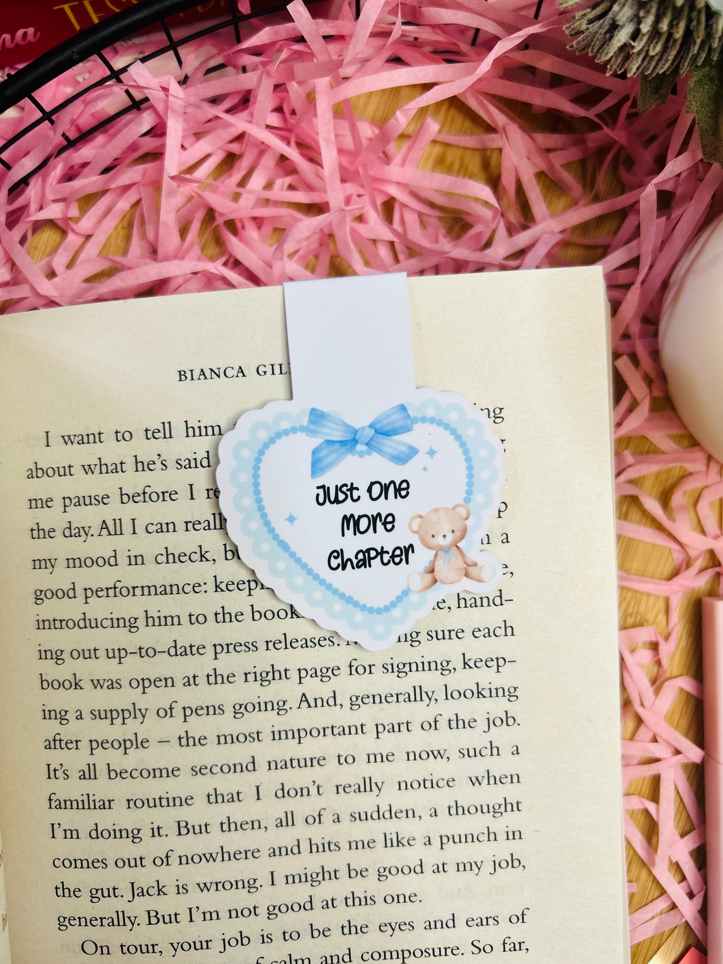 Just One More Chapter Magnetic Bookmark – Cute Teddy Bear Aesthetic