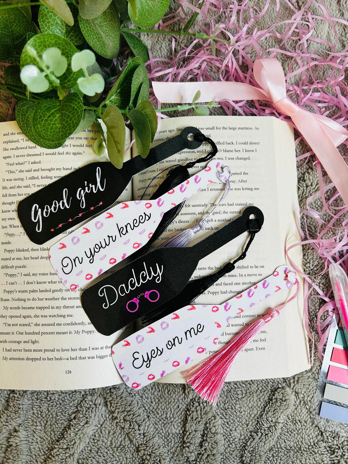 Smut Cardstock paddle bookmarks