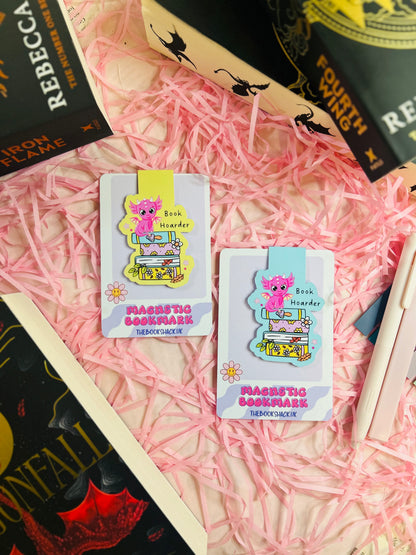 These "Book Hoarder" magnetic bookmarks are absolutely adorable! The bright colors, cheerful design, and practicality make them a great addition to any reading accessory collection. They’re perfect for keeping your place in style.