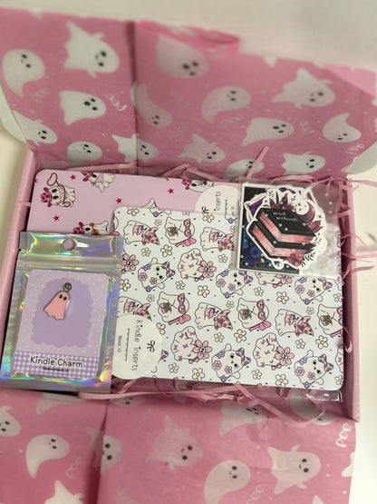 Mystery Spooky Kindle Box – Double-Sided Inserts, Charm & Stickers
