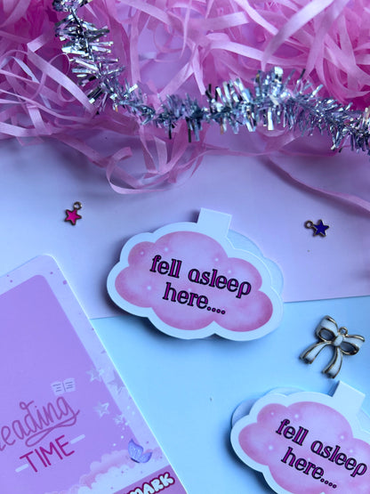 Dreamy Cloud Magnetic Bookmark – ‘Fell Asleep Here...’ | Cute Gift for Bookworms & Night Readers