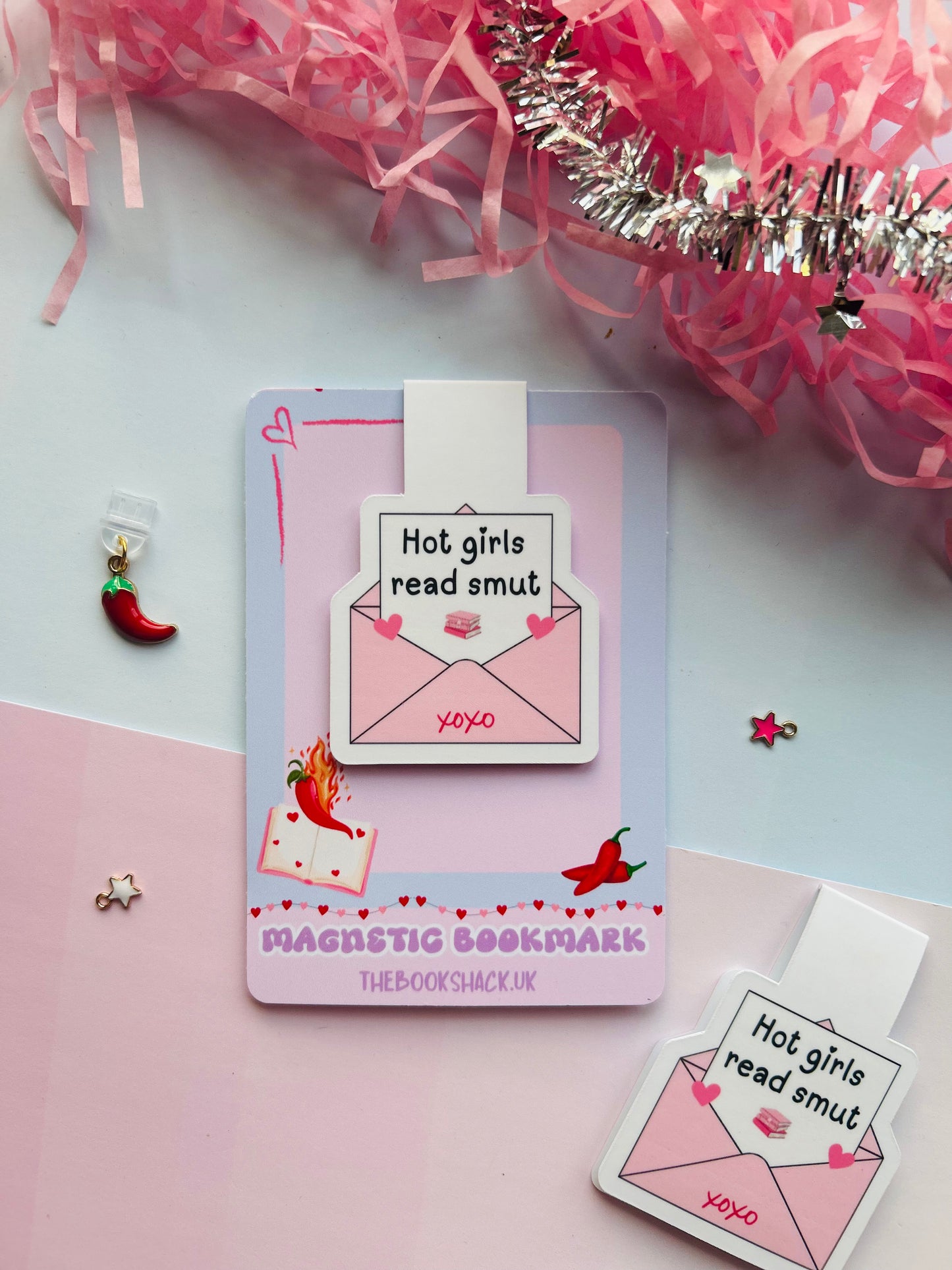 Hot Girls Read Smut Magnetic Bookmark – Spicy Romance Bookish Gift