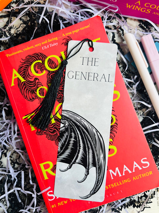 Cassian the General bookmark with wings and the quote ‘Hands on the headboard’ – spicy ACOTAR design for romantasy lovers.