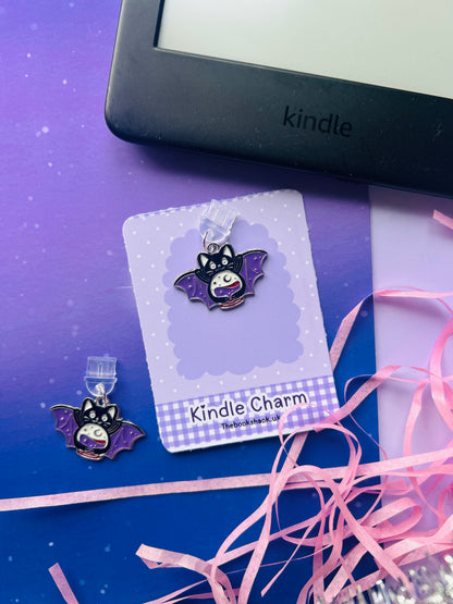 Cute bat Kindle charm – USB-C dust plug accessory with mini bat design for spooky bookish vibes.